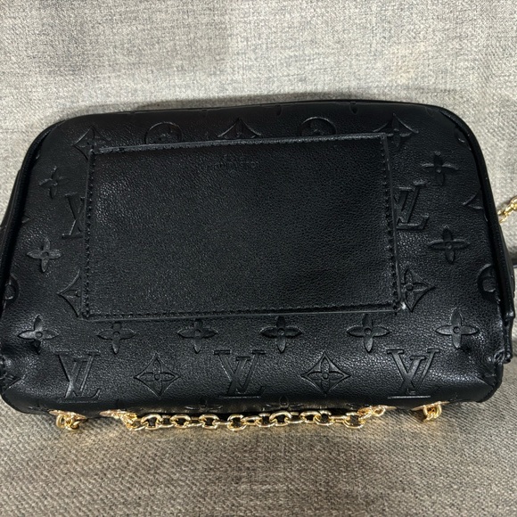 louis vuitton purse - Picture 4 of 8